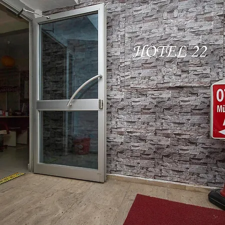 22 Hotel